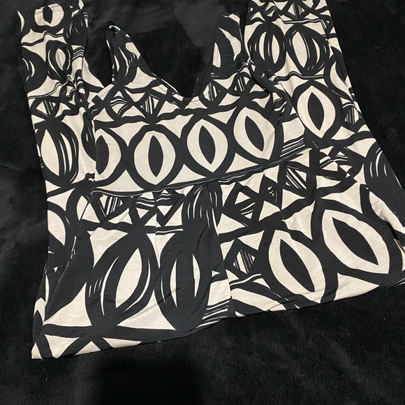 Romper - Picture 2 of 2